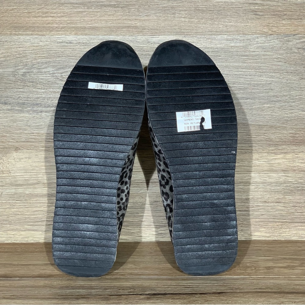 Kenneth Cole Reaction Cameron Chelsea Black and Gray Leopard Slip-on Sneaker 9 - Picture 8 of 10